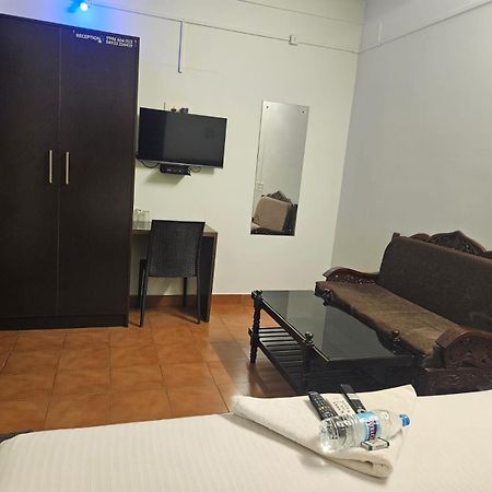 Apsara Residency Hotel Perintalmanna ภายนอก รูปภาพ
