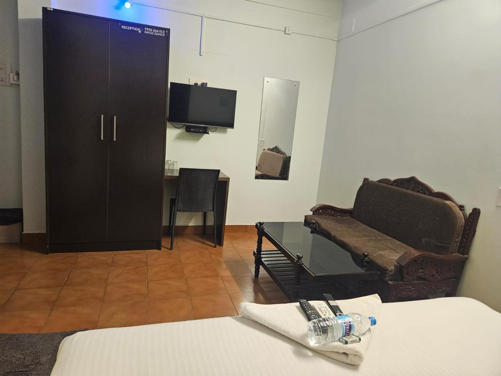 Apsara Residency Hotel Perintalmanna ภายนอก รูปภาพ