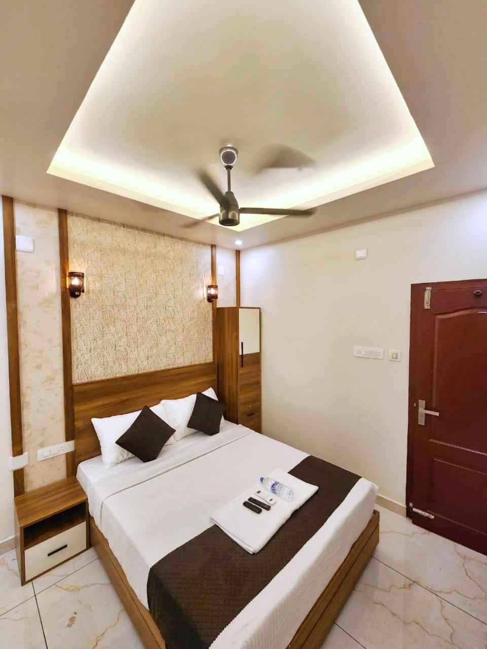 Apsara Residency Hotel Perintalmanna ภายนอก รูปภาพ