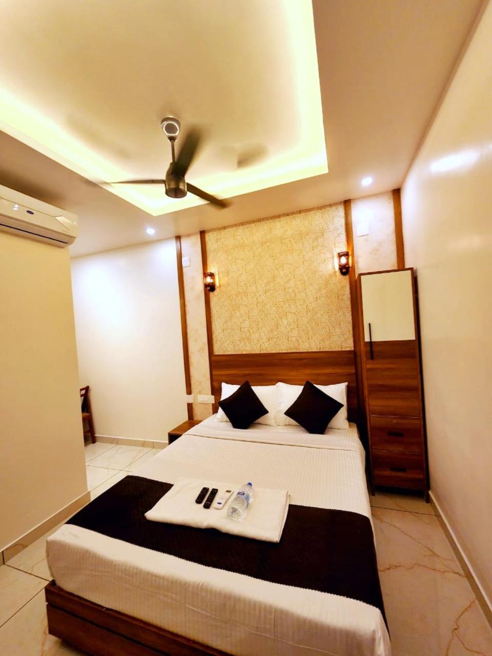 Apsara Residency Hotel Perintalmanna ภายนอก รูปภาพ